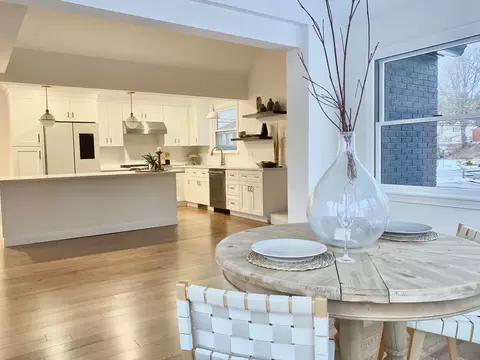 105 S Quinsigamond Ave, Shrewsbury, MA 01545