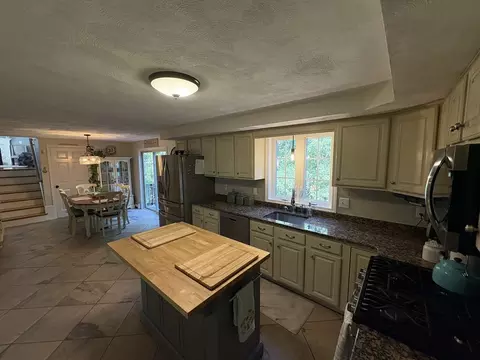 8 Jamie Rd, Dunstable, MA 01827 photo 22