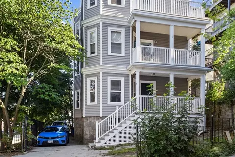12 Hesston Ter #1, Boston, MA 02125