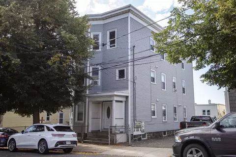 103 Central Ave, Chelsea, MA 02150