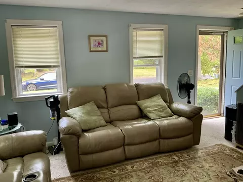 Living - 21 Chatham Ln, Mashpee, MA 02649 photo 1 of 3