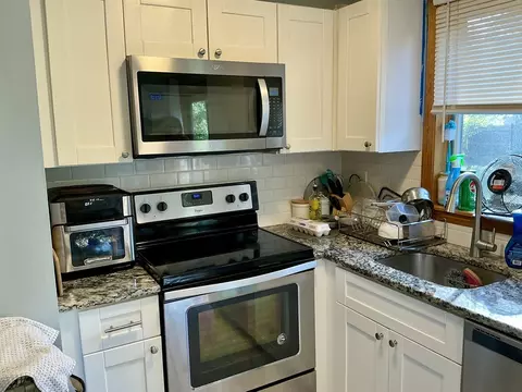 Kitchen - 21 Chatham Ln, Mashpee, MA 02649 photo 2 of 4
