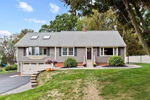 13 Riverview Ave, Methuen, MA 01844
