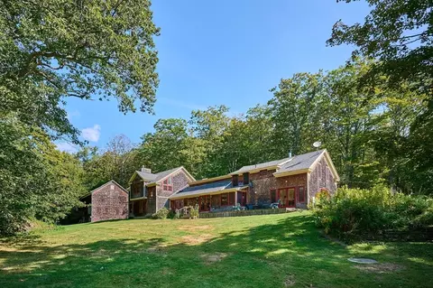 81 Smith Rd, Ashfield, MA 01330