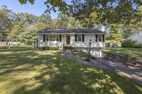 255 Riverlin St, Millbury, MA 01527