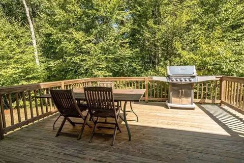 Exterior - 4 Farrar Rd, Upton, MA 01568 photo 3 of 10