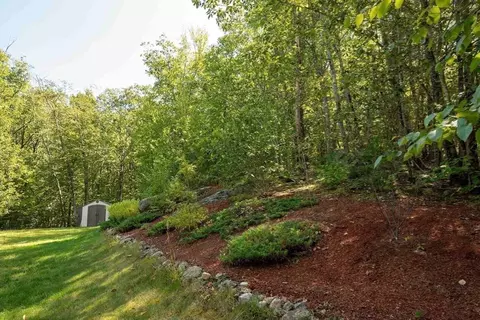 Exterior - 4 Farrar Rd, Upton, MA 01568 photo 8 of 10