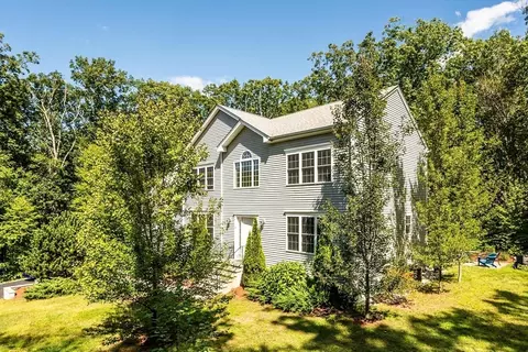Exterior - 4 Farrar Rd, Upton, MA 01568 photo 2 of 10