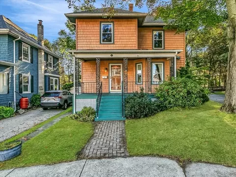 22 Giles Ave, Beverly, MA 01915