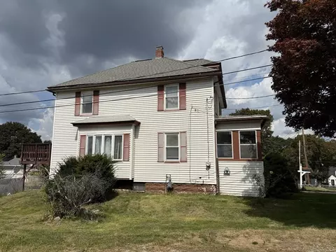 Exterior - 62 Pine View Ave, Worcester, MA 01603 photo 3 of 6