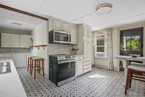 259 Long Plain Rd, Leverett, MA 01054 photo 7