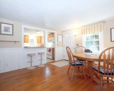 Dining - 6 Holiday Ln, Hyannis, MA 02601 photo 1 of 4