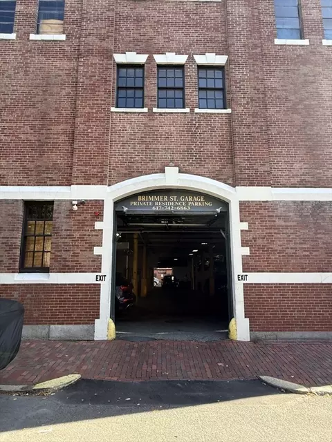 70 Brimmer St, Boston, MA 02108