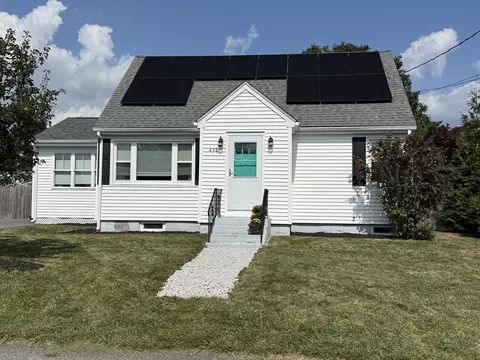 458 Kenneth Ave, Somerset, MA 02725