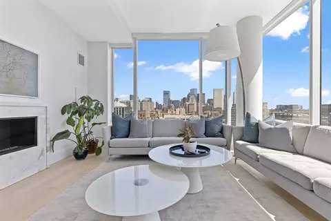 380 Harrison Ave #PH2K, Boston, MA 02118