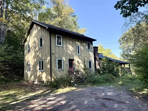 339 S Shelburne Rd, Shelburne, MA 01370