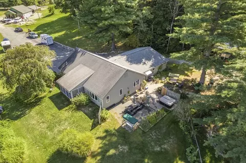 467 Durfee St, Southbridge, MA 01550