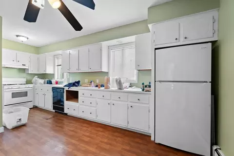 Kitchen - 82 Summerfield St, Fall River, MA 02720 photo 3 of 5