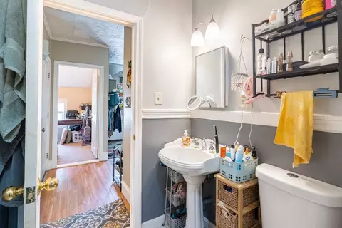 Bath - 82 Summerfield St, Fall River, MA 02720 photo 3 of 4