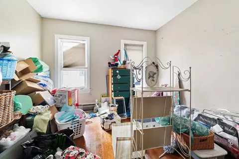 Bedroom - 82 Summerfield St, Fall River, MA 02720 photo 3 of 7