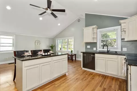 130 Mazarin St, Indian Orchard, MA 01151 photo 2