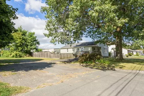 130 Mazarin St, Indian Orchard, MA 01151 photo 33