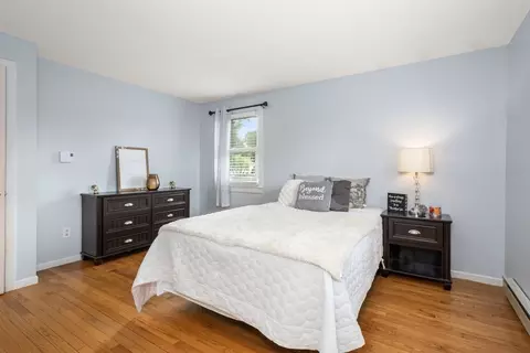130 Mazarin St, Indian Orchard, MA 01151 photo 14
