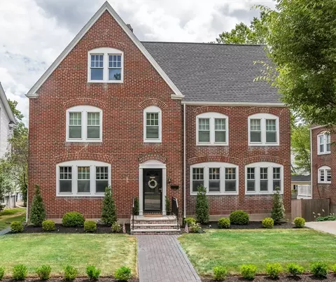 398 Blue Hills Pkwy, Milton, MA 02186