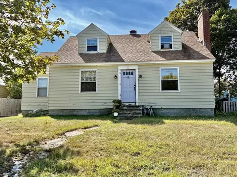35 W River St, Orange, MA 01364