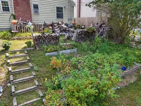 35 W River St, Orange, MA 01364 photo 12