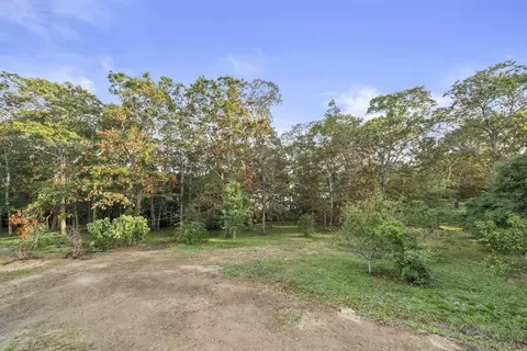 Exterior - 95 Brittany Dr, Cotuit, MA 02635 photo 3 of 3