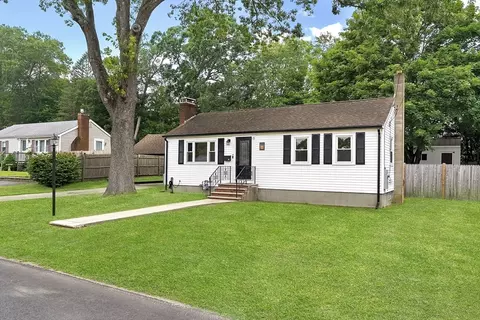 14 Alfred Ter, Randolph, MA 02368
