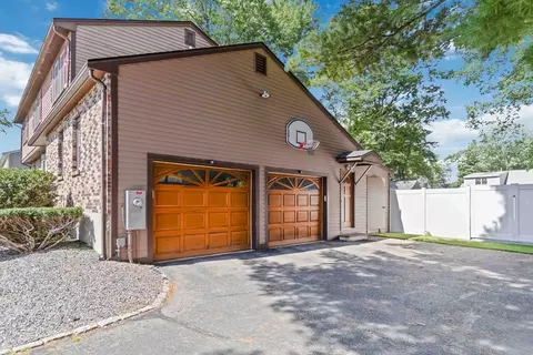 38 Ranger Rd, Natick, MA 01760