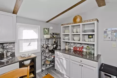 129 Pine Ave, Sturbridge, MA 01566 photo 12