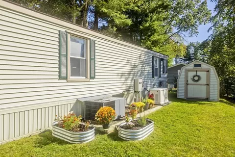 129 Pine Ave, Sturbridge, MA 01566 photo 41