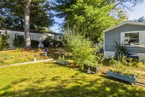 129 Pine Ave, Sturbridge, MA 01566 photo 38