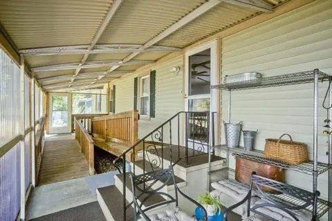 129 Pine Ave, Sturbridge, MA 01566 photo 6