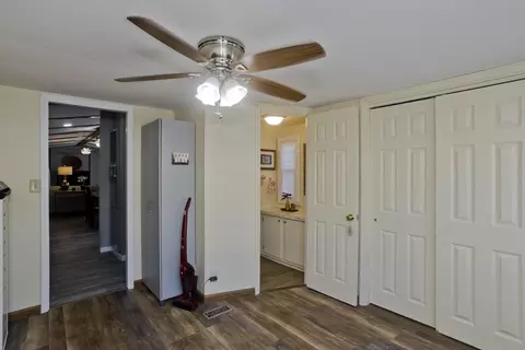 129 Pine Ave, Sturbridge, MA 01566 photo 28