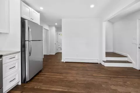 Entry Way - 57 Appleton Rd, Auburn, MA 01501 photo 3 of 4