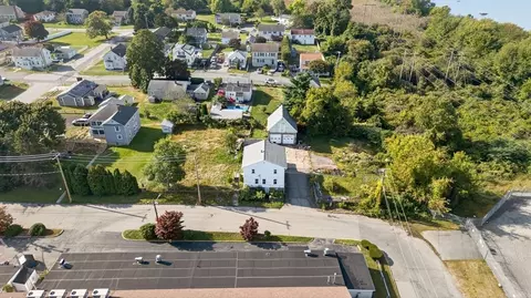View/Area - 15 Star St, Fall River, MA 02724 photo 3 of 15