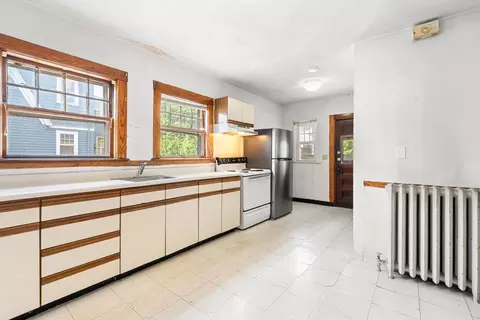 Kitchen - 78 Everett St, Arlington, MA 02474 photo 1 of 4