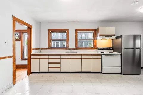 Kitchen - 78 Everett St, Arlington, MA 02474 photo 2 of 4