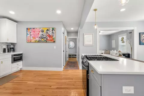 26 Clark St, Danvers, MA 01923 photo 12