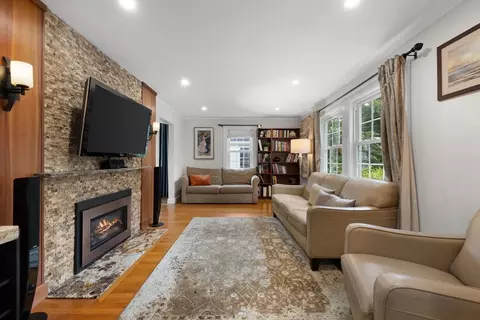 83 Payson Rd, Chestnut Hill, MA 02467 photo 10