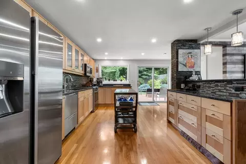 83 Payson Rd, Chestnut Hill, MA 02467 photo 4