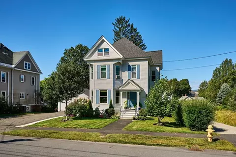 20 James St, Greenfield, MA 01301