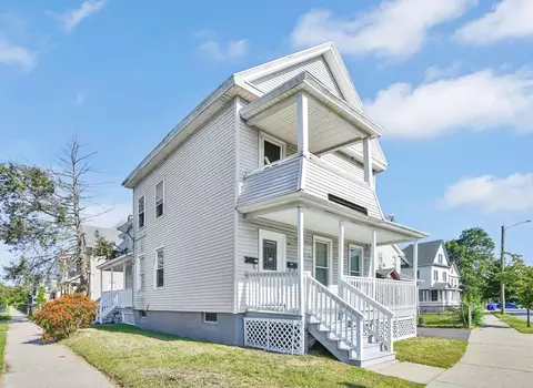 96 Bay St, Springfield, MA 01109 photo 3