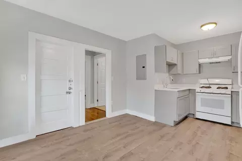 96 Bay St, Springfield, MA 01109 photo 10