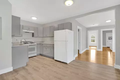 96 Bay St, Springfield, MA 01109 photo 11