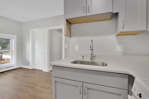 96 Bay St, Springfield, MA 01109 photo 14